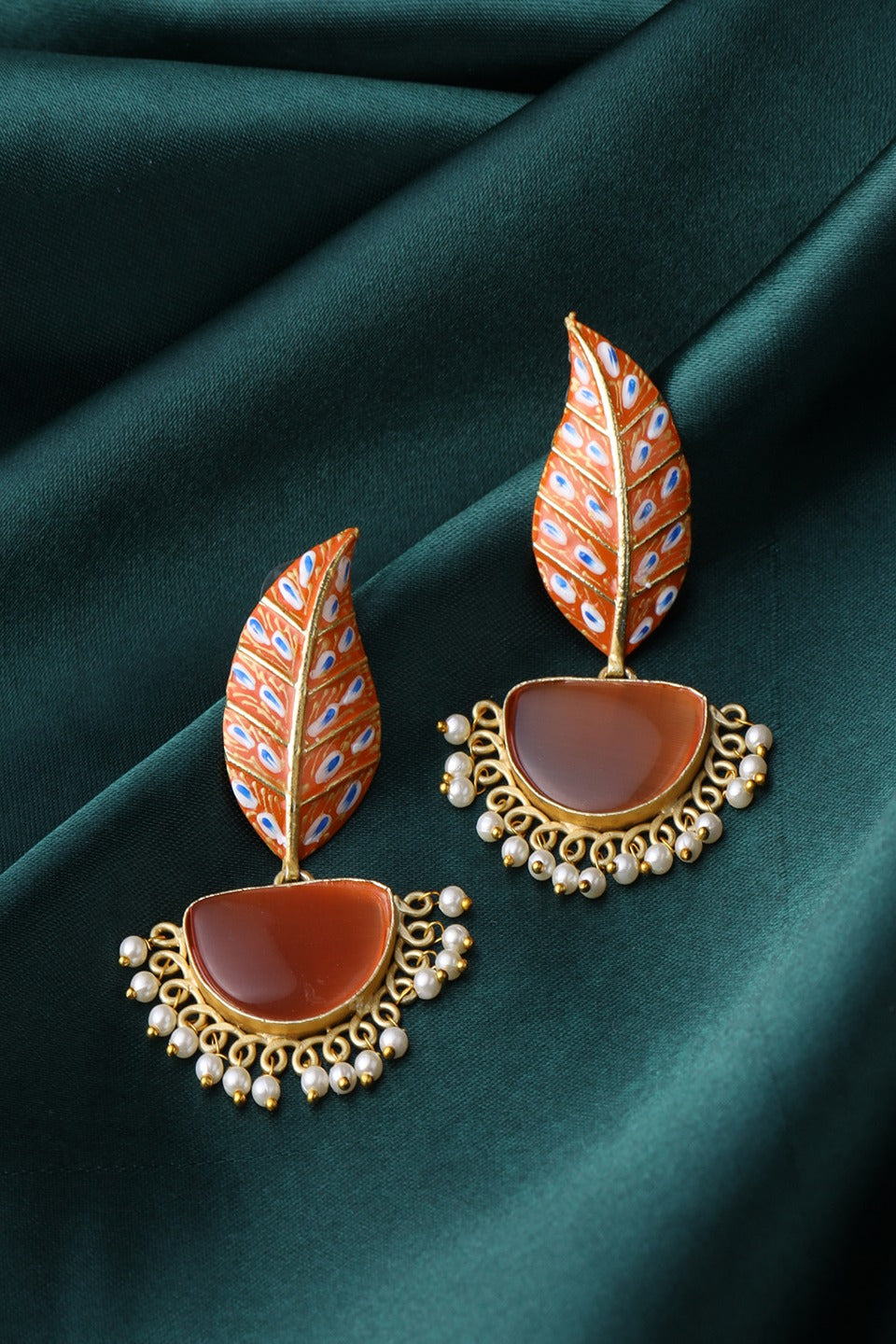 Gemsonclick Fancy Jhumki Earrings Gold Plated Cubic Zircon Ethnic Rich  Designer Kundal Baali Fashion Jewellery for Girlfriend Wife MYE 5-WHITE :  Amazon.in: Fashion