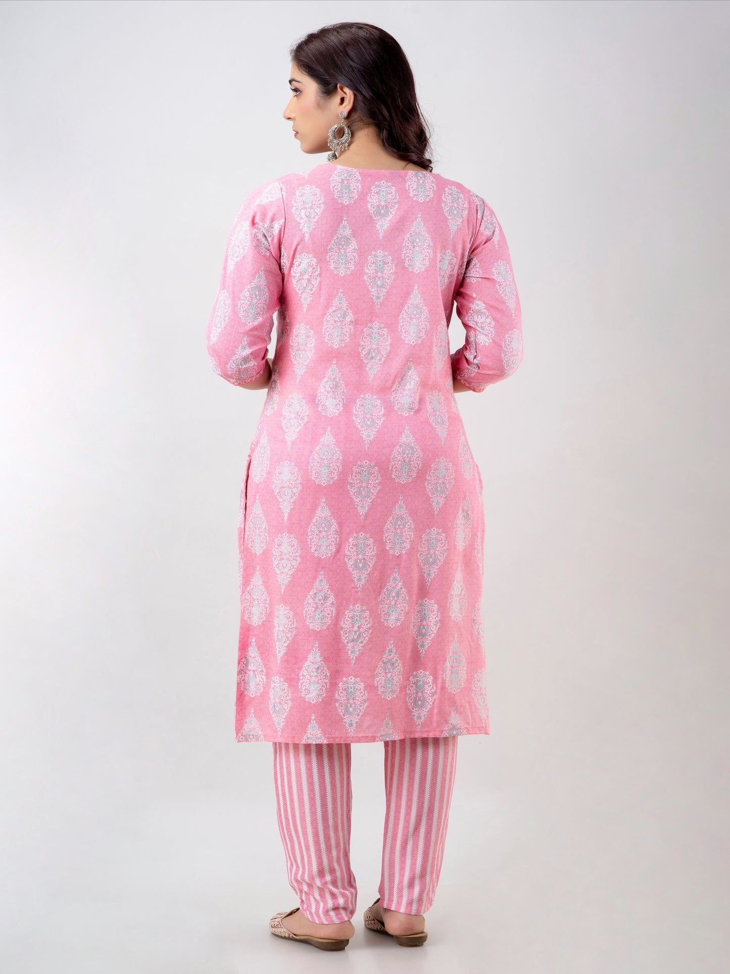 Pink Floral Printed Kurta and Pant Set with Embroidery Work on Yoke